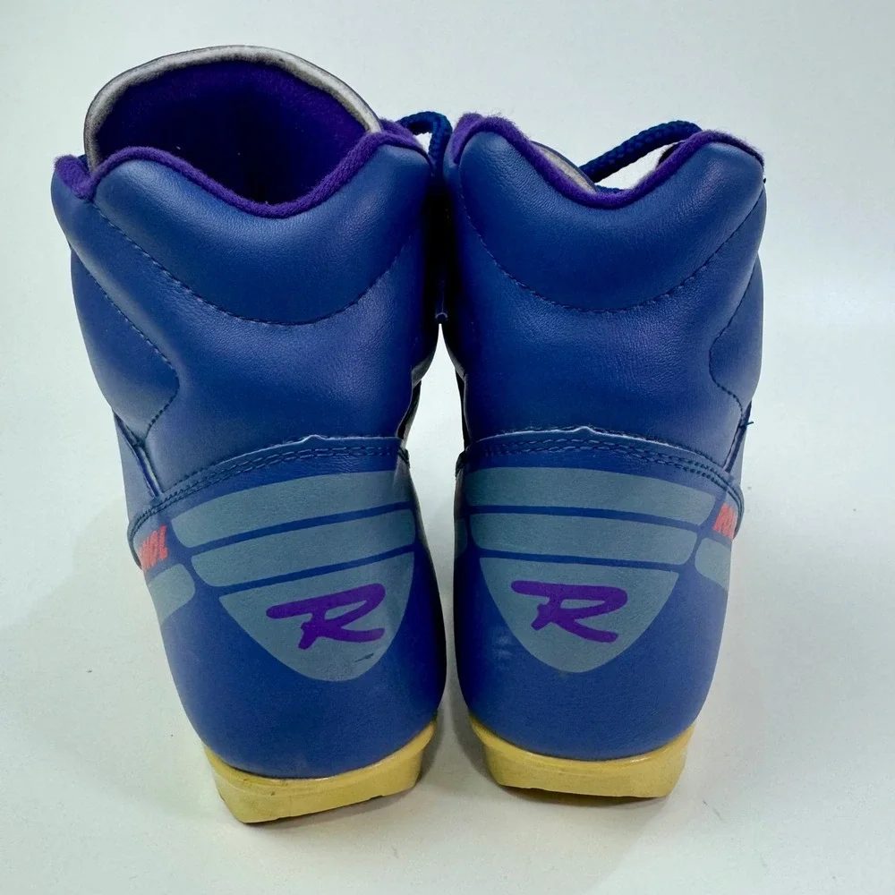 Rossignol Vintage Blue NNN Cross Country Ski Boots Made in Italy Women aprox‎ 8